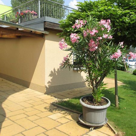 ברלין Ferienwohnung Rohrwallinsel Koepenick מראה חיצוני תמונה